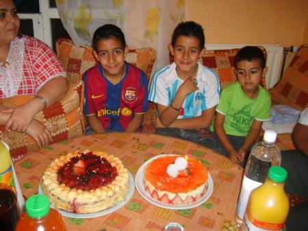my et mon frere c'etait notre aniverssaire